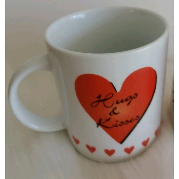 2 Valentine's Day Love Coffee Mug Cups I Love You & Hugs & Kisses Mugs - Picture 2 of 7